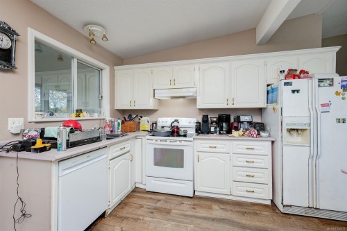 1899 John Rd, North Saanich, BC 