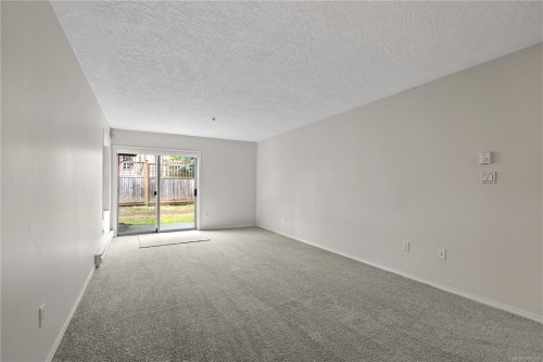 110-330 Brae Rd, Duncan, BC - Indoor Photo Showing Other Room