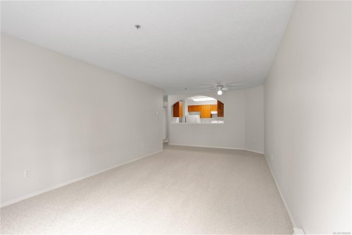 110-330 Brae Rd, Duncan, BC - Indoor Photo Showing Other Room