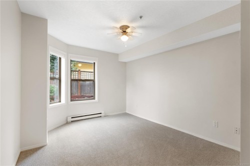 110-330 Brae Rd, Duncan, BC - Indoor Photo Showing Other Room