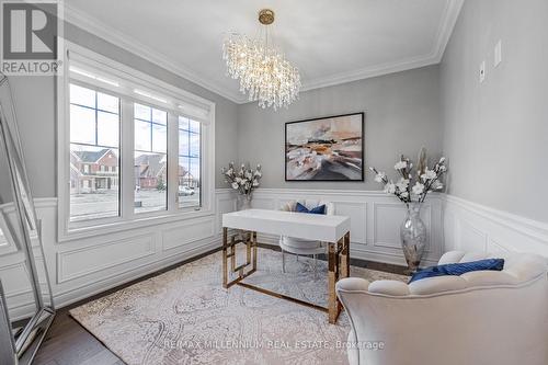 19 Mitchell Crescent, Mono, ON - Indoor Photo Showing Other Room