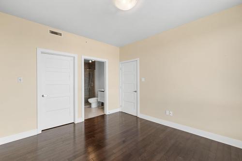 Chambre à coucher principale - 306-775 Av. Plymouth, Mont-Royal, QC - Indoor Photo Showing Other Room