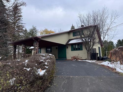 50 Rue Reid  Drummondville, QC J2B 8S2