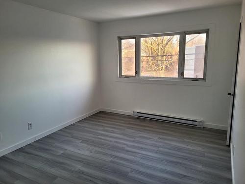 Chambre à coucher principale - 4737  - 4739 Rue De Castille, Montréal (Montréal-Nord), QC - Indoor Photo Showing Other Room