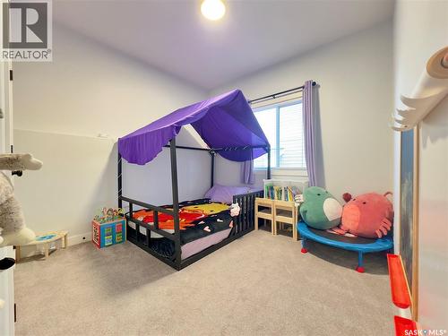 302 Pepper Place, Saskatoon, SK - Indoor Photo Showing Bedroom