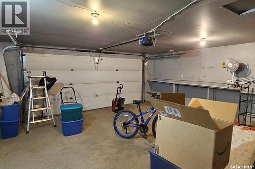 914 108Th Avenue, Tisdale, SK - Indoor Photo Showing Garage