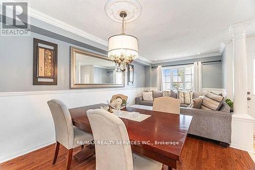 130 Dells Crescent, Brampton, ON - Indoor Photo Showing Dining Room