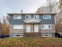 112 School Street  Kentville, NS B4N 2P9