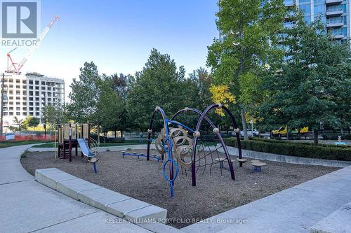 707 - 5229 Dundas Street W, Toronto, ON - Outdoor