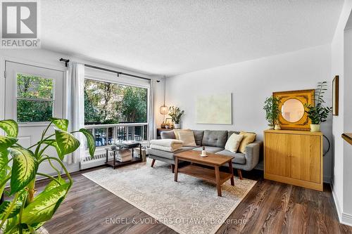 11 - 270 BEECHWOOD AVENUE  Ottawa, ON K1L 8A6