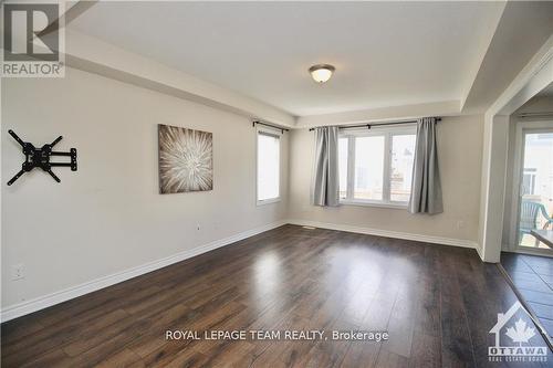 507 Foxlight Circle, Ottawa, ON - Indoor Photo Showing Other Room
