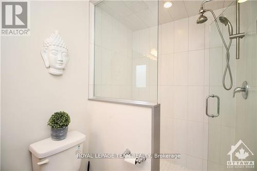 507 Foxlight Circle, Ottawa, ON - Indoor Photo Showing Bathroom