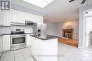 135 Stoneway Drive, Ottawa, ON  - Indoor Photo Showing Kitchen 