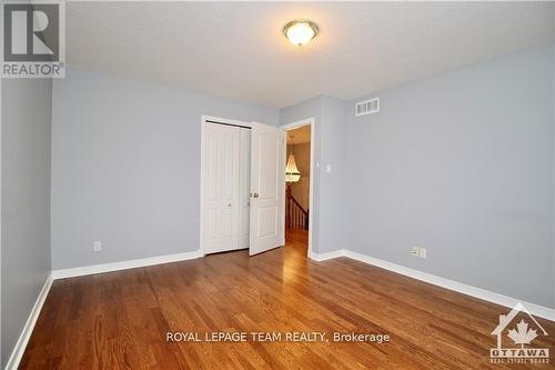 135 Stoneway Drive, Ottawa, ON - Indoor Photo Showing Other Room