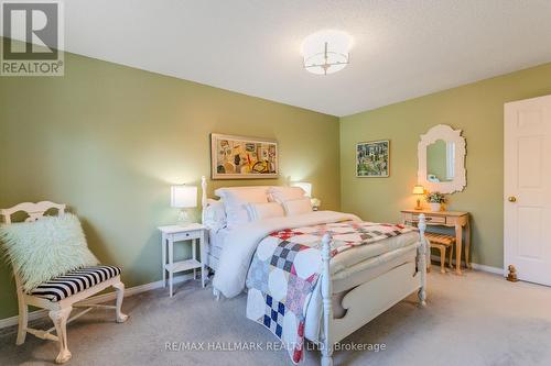 1091 Benton Crescent, Pickering, ON - Indoor Photo Showing Bedroom