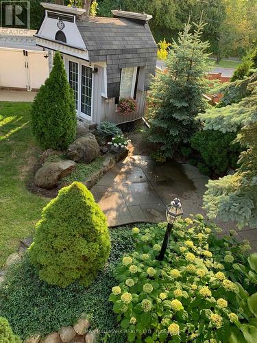 Wonderful landscaped gardens - 1091 Benton Crescent, Pickering, ON - Outdoor