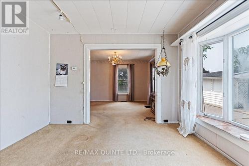 19 Broad Street, Prince Edward County (Picton Ward), ON - Indoor Photo Showing Other Room