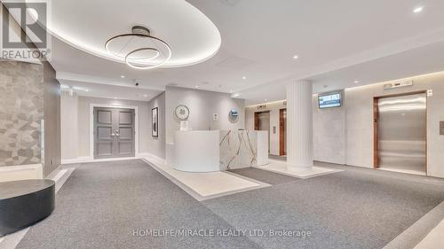 2009 - 550 Webb Drive, Mississauga, ON - Indoor Photo Showing Other Room