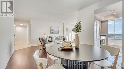 2009 - 550 Webb Drive, Mississauga, ON - Indoor Photo Showing Dining Room