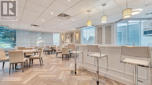 2009 - 550 Webb Drive, Mississauga, ON - Indoor Photo Showing Dining Room