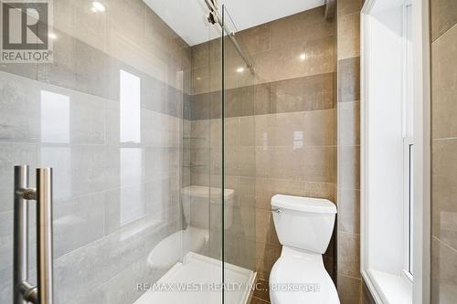 188 Fifth Street, Toronto, ON - Indoor Photo Showing Bathroom