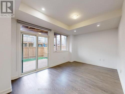 219 Huguenot Road, Oakville, ON - Indoor Photo Showing Other Room