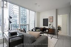 2612 - 35 MERCER STREET  Toronto, ON M5V 1H2