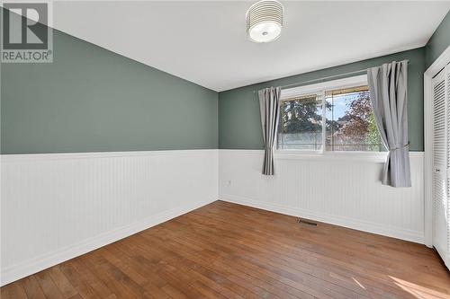 15 Rodney Street, Barrie, ON - Indoor Photo Showing Other Room