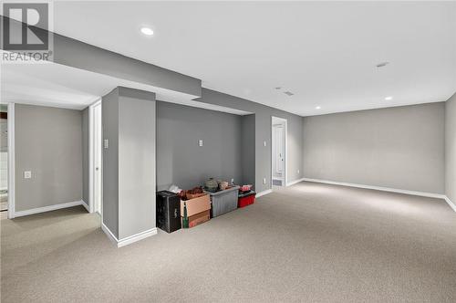 15 Rodney Street, Barrie, ON - Indoor