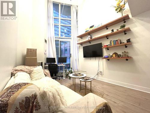 205 - 255 Richmond Street E, Toronto, ON - Indoor