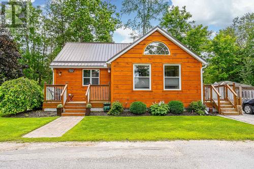 3 LAMBS LANE  Kawartha Lakes (Fenelon Falls), ON K0M 1G0