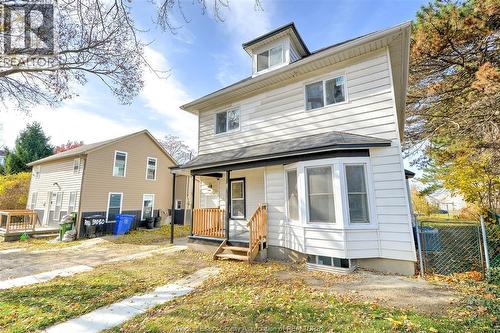 3076 Sandwich, Windsor, ON - Outdoor