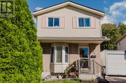 36 NAUTICAL ROAD  Brantford, ON N3P 1G6