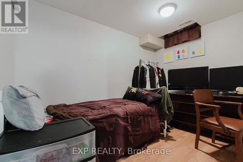 36 Nautical Road, Brantford, ON - Indoor Photo Showing Bedroom