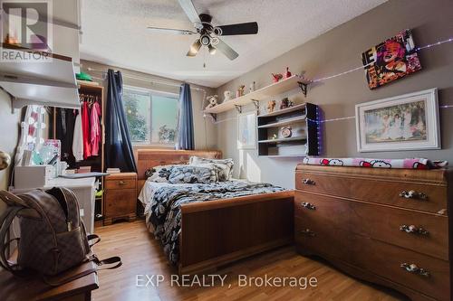 36 Nautical Road, Brantford, ON - Indoor Photo Showing Bedroom