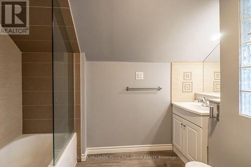 42 Mill Street, Essa, ON - Indoor Photo Showing Bathroom