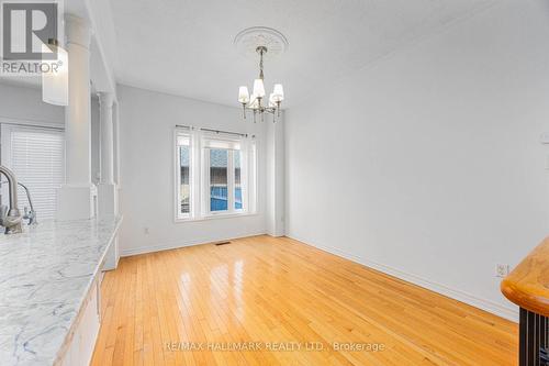 17 Oceanview Street, Richmond Hill, ON - Indoor Photo Showing Other Room