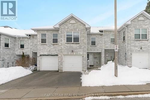 34 - 120 D'AMBROSIO DRIVE  Barrie, ON L4N 7W3