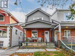 263 SPRINGDALE BOULEVARD  Toronto, ON M4C 1Z8