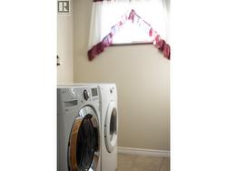 Shared Laundry - 