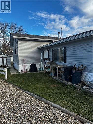 317 Railway Crescent, Midale, SK 