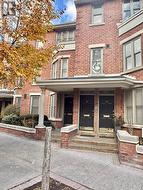 32 IRWIN AVENUE  Toronto, ON M4Y 1L2