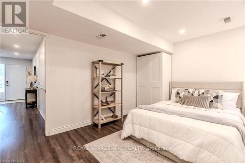 18 - 29 Heritage Drive, Hamilton, ON - Indoor Photo Showing Bedroom