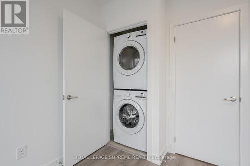 154 Robina Avenue, Toronto, ON - Indoor Photo Showing Laundry Room