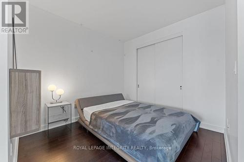 1908 - 111 Champagne Avenue S, Ottawa, ON - Indoor Photo Showing Bedroom