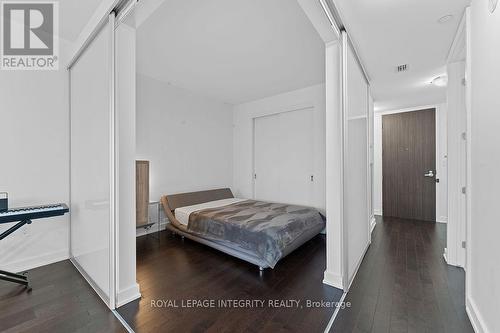 1908 - 111 Champagne Avenue S, Ottawa, ON - Indoor