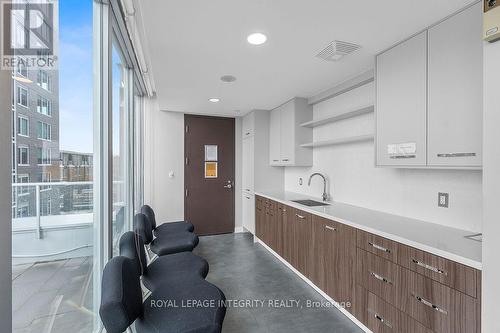 1908 - 111 Champagne Avenue S, Ottawa, ON - Indoor