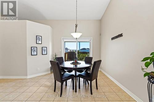 8710 Milomir Street, Niagara Falls, ON - Indoor Photo Showing Dining Room
