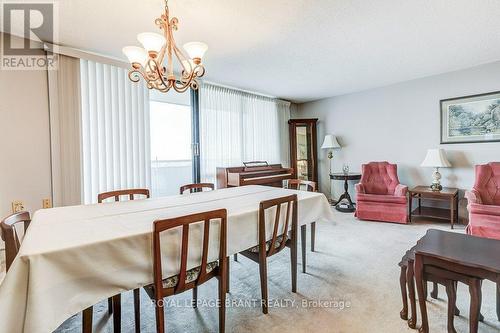 1002 - 2055 Upper Middle Road, Burlington, ON - Indoor Photo Showing Dining Room