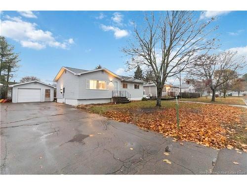 10 Frost St, Riverview, NB 